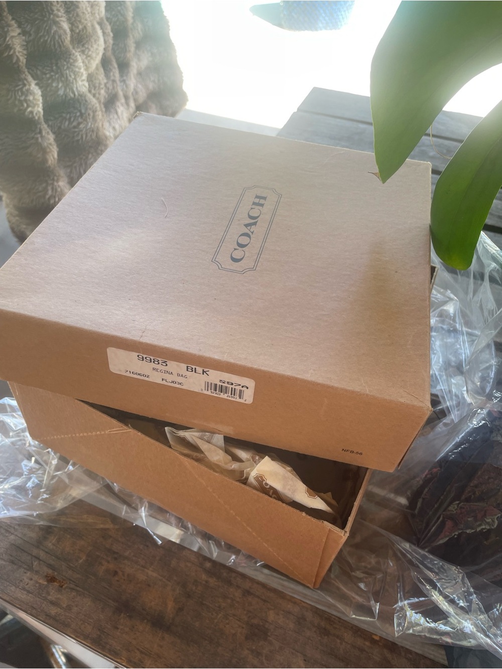 Coach Regina original Box and tissue paper, 90s